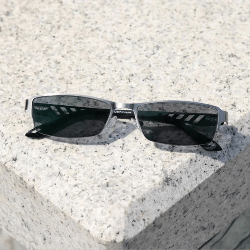 Stainess Steel Ultra - Light Multi - Focal Photochromic Reading Glasses
